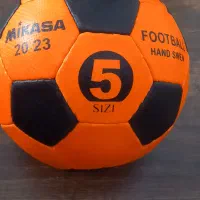 توپ چمن نونهالان|ورزش‌های توپی|نور, |دیوار