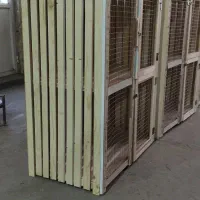 جای پرنده مرغ و خروس