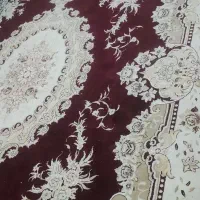 قالی ۱۲متری قرمز