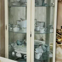 بوفه نو بزرگ و جادار چراغ دار