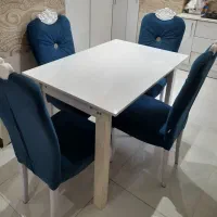 فروش میز ناهارخوری ۴ نفره