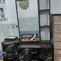 میز و کمد آرایش زیبا و سالم