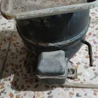موتور یخچال. ضعیف. نیاز به تعمیر دارد