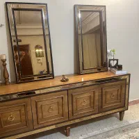 کنسول و آینه در حد نم شانزده  میلیون