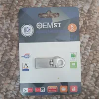 فلش ۸ گیگ نو