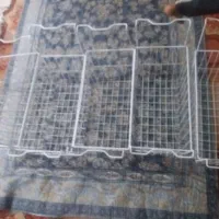 س قفسه بستنی داخلش به فروش میرسد