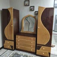کمدلباس و اینه دراور