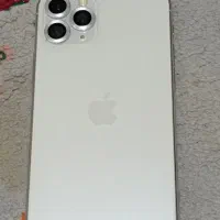 آیفون11پرو بسیار تمیز نیاز تعریف نیست داخل عکسمشخص