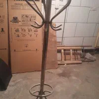 چوب لباسی پایه دار سالم|مبلمان خانگی و میز عسلی|مه ولات, |دیوار