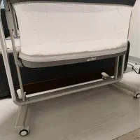 تخت کنار مادر جیکل