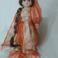 عروسک سرامیکی قدیمی