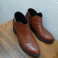 کتونی|کیف، کفش، کمربند|رشت, پل تالشان|دیوار