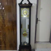 بوفه و ساعت ایستاده