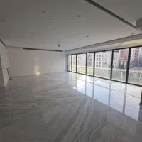 اپارتمان ۹۳ متری/۲خواب/سازنده ب نام/تاپ لوکیشن