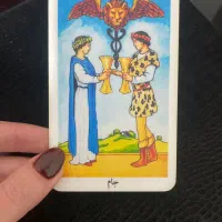 پیشگویی دقیق.تاروت.قهوه