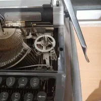 ماشین تایپ قدیمی|کلکسیون اشیاء عتیقه|تهران, بهار|دیوار