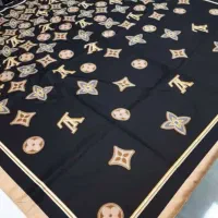 روسری|لباس|قم, یزدان‌شهر|دیوار