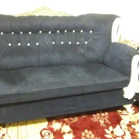 یه دست مبل و یک عدد ویترین بهارستان صالحیه