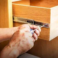 خدمات نصب و تعمیر کابینت نورالهی|خدمات پیشه و مهارت|ساوه, |دیوار