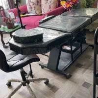 تخت مژه و ماساژ و صندلی هم میشه