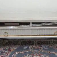 فروش میز تلویزیون  160CM در حد نو
