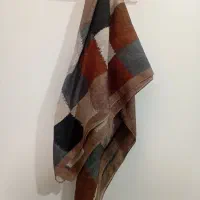 روسری قواره بزرگ ، چهارتاباهم|لباس|پرند, فاز ۶|دیوار