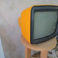 تلویزیون قدیمی سالم