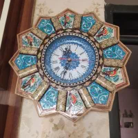 ساعت و گلدان فیروزه ای