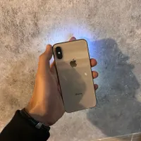 اپل iPhone XS با حافظهٔ ۲۵۶ گیگابایت
