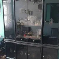 ویترین چوب و شیشه