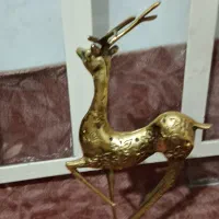 مجسمه آهو