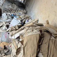 فروش ضایعات .کارتون .پلاستیک . لاک