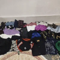 چند دست لباس در نو