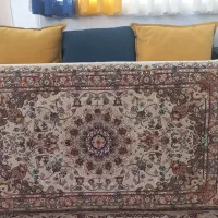 یک عدد پشتی