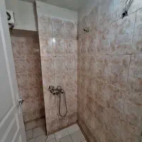 ۵۰مترسوئیت بدون اتاق تخلیه با حیاط نقلی(خ داورزنی(|اجارهٔ آپارتمان|تهران, دهم فروردین|دیوار