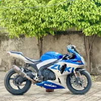 gsx 1000 cbr cb1300 cb suzuki Yamaha