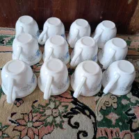 ۱۲ عدد فنجان سفید گل آبی