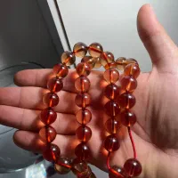 تسبیح سندلوس|کلکسیون اشیاء عتیقه|اردبیل, |دیوار