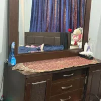 تخت و کمد و میز آرایش