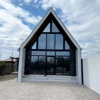 ویلا سوئیسی تازه ساخت ۲ خوابه