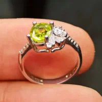 ۲ انگشترجواهری زنانه نقره آبکاری رادیوم با سنگ اصل