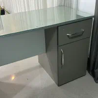 میزکار،میز ناخن به همراه صندلی