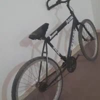 دوچرخه ۲۶|دوچرخه، اسکیت، اسکوتر|نیمروز, |دیوار