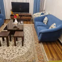 کاناپه ۵ نفره به همراه میز و عسلی سالم|مبلمان خانگی و میز عسلی|تهران, صد دستگاه|دیوار