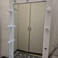 ایینه چراغ دار