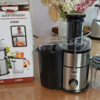 آبمیوه گیری دو عدد نو