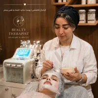 پاکسازی صورت فیشیال تخصصی با قیمت مناسب