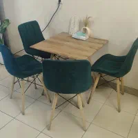 صندلی و میز ناهارخوری