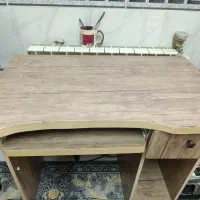 میز کامپیوتر در حد نو ام دی اف|میز تحریر و کامپیوتر|قم, پردیسان|دیوار