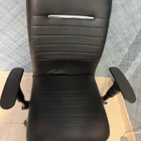 صندلی اداری نو